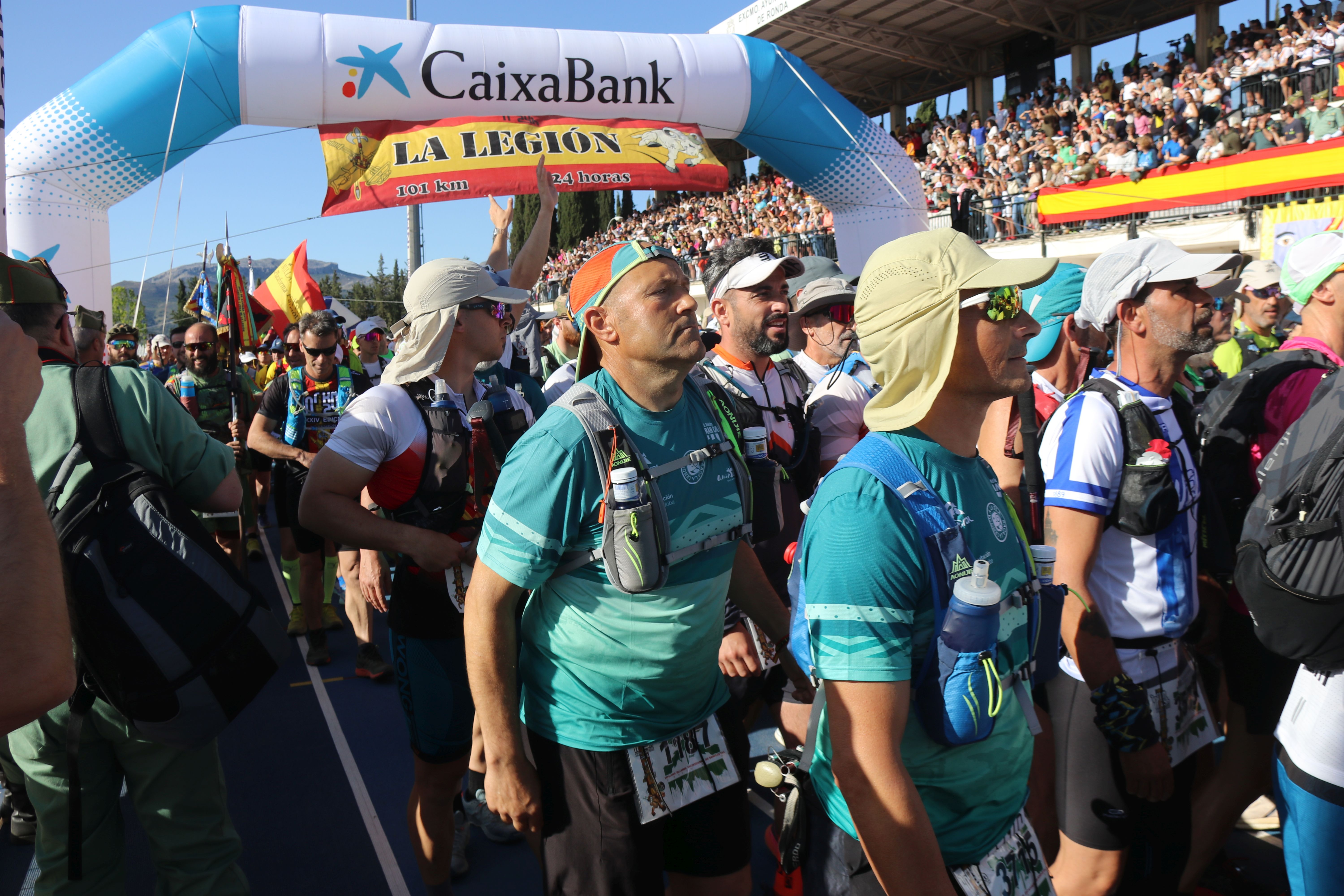 La carrera de los 101 kilómetros de la Legión en Ronda, en imágenes