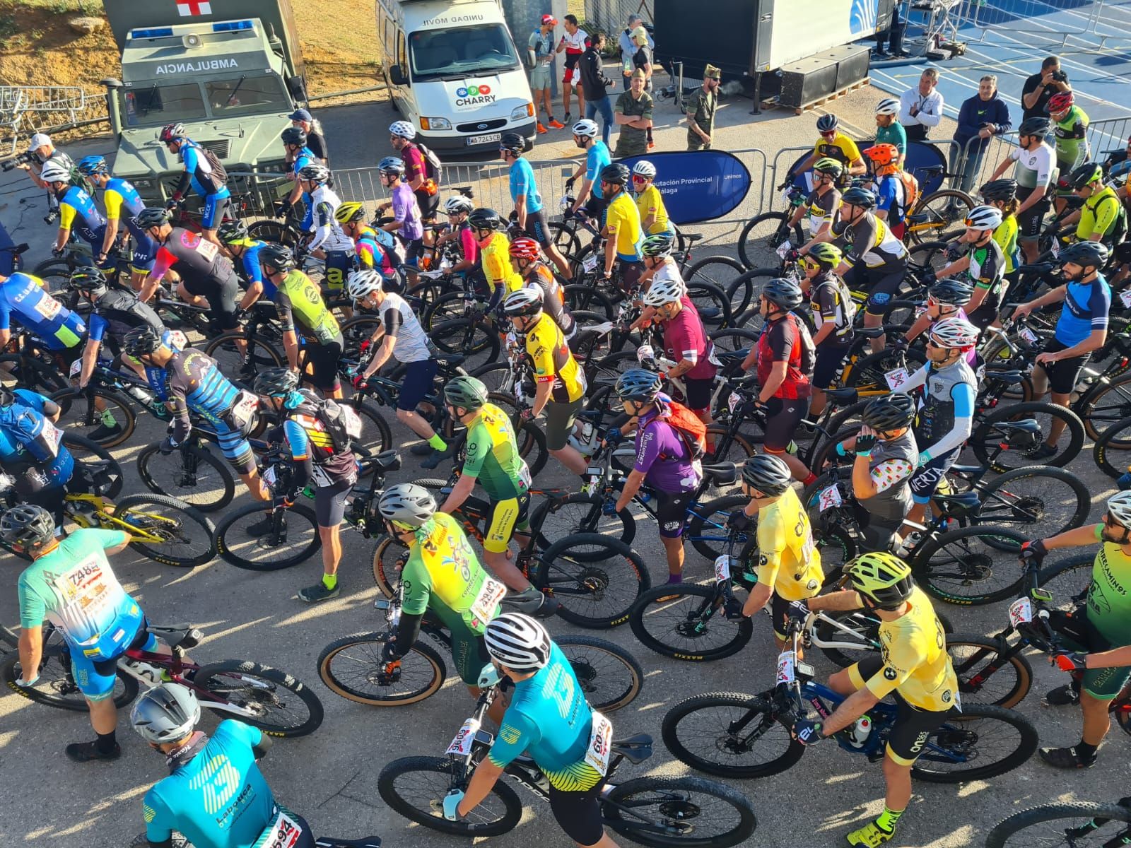 La carrera de los 101 kilómetros de la Legión en Ronda, en imágenes