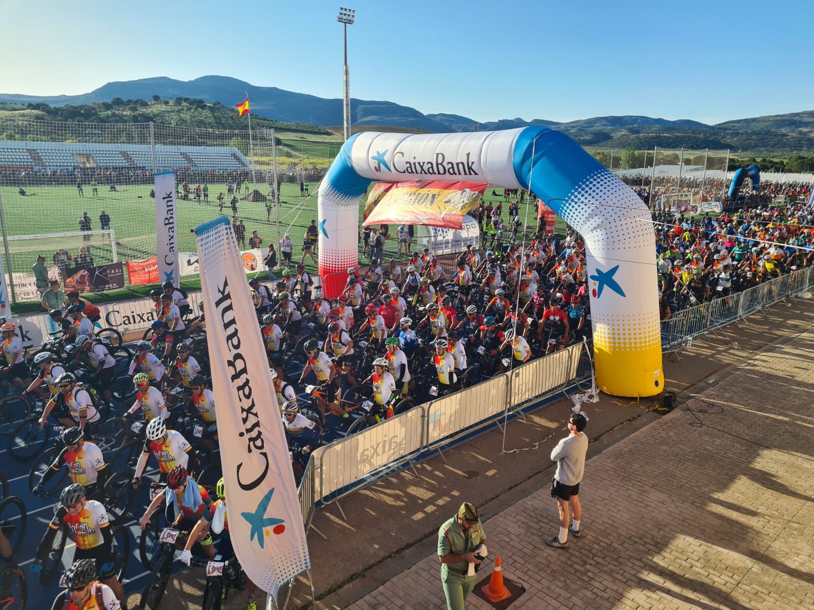 La carrera de los 101 kilómetros de la Legión en Ronda, en imágenes