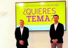 El vicerrector de Estudiantes, Juan Carlos Rubio, y el diputado de Educación y Juventud, José Santaolalla, durante la presentación de los premios Terra 2024.