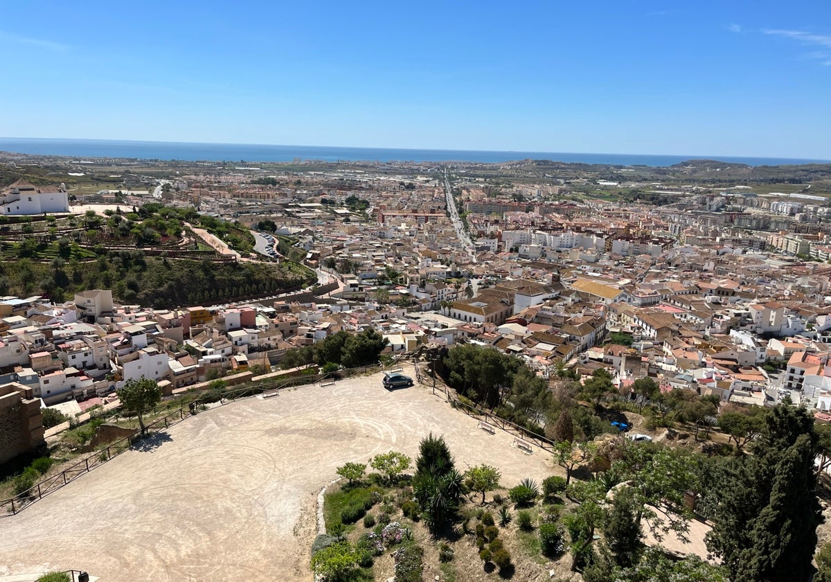 Vista panorámica del casco urbano veleño desde la zona de la Fortaleza.