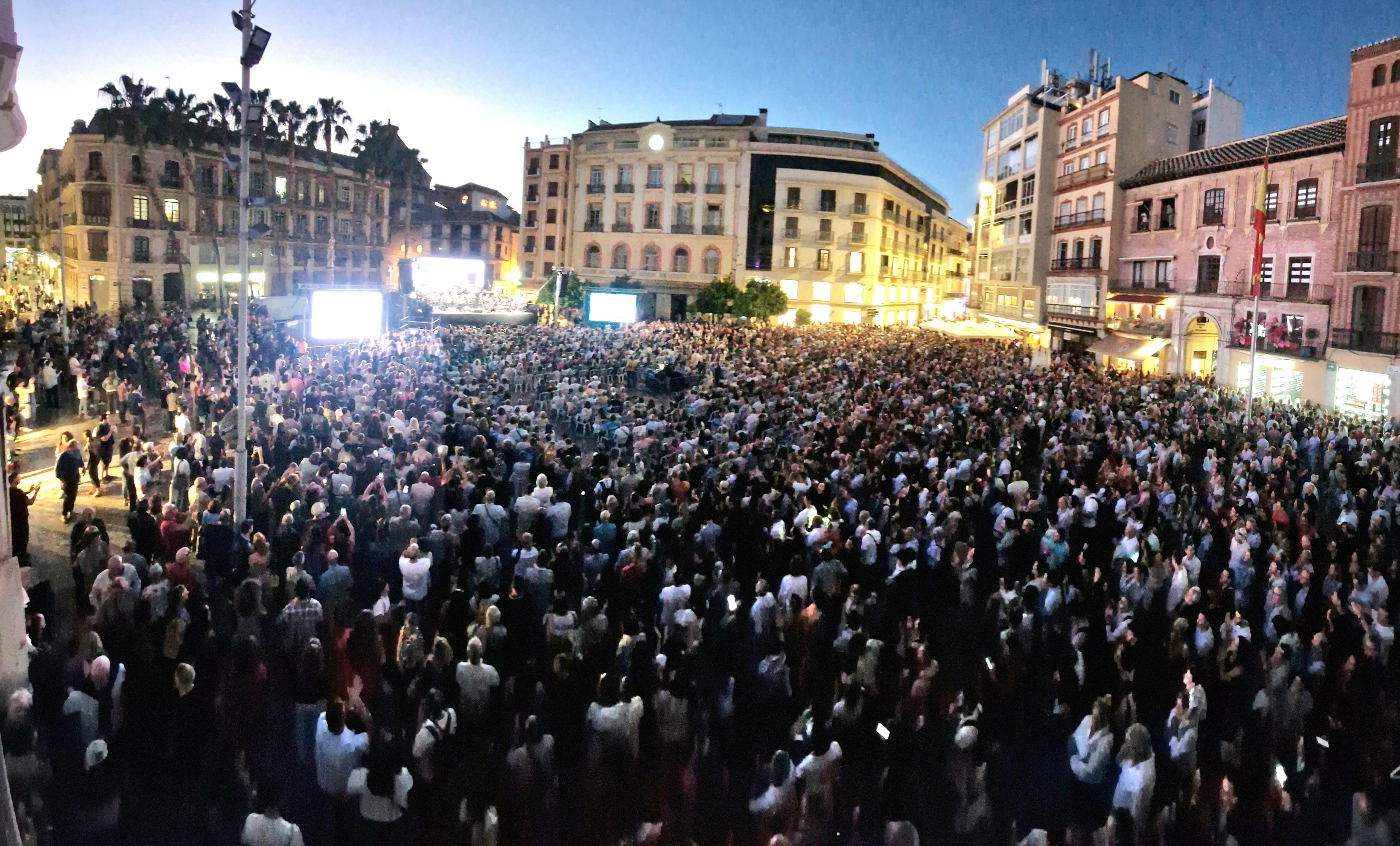 La Noche en Blanco 2024 en Málaga, en imágenes