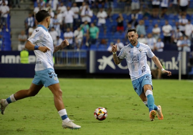 Víctor García (otro de los apercibidos), en un partido de esta temporada.