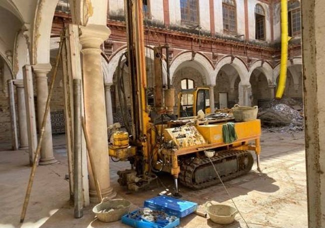 Estudio del terreno del antiguo convento que ha establecido su irregularidad.