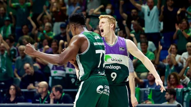 El Unicaja jugará las semifinales de la Liga Endesa tras eliminar al BAXI Manresa por la vía rápida. ¿Cuántas veces ha jugado el Unicaja semifinales de la Liga en su historia, contando con la actual?