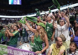 Aficionados del Unicaja, en un partido de los 'play-off'.