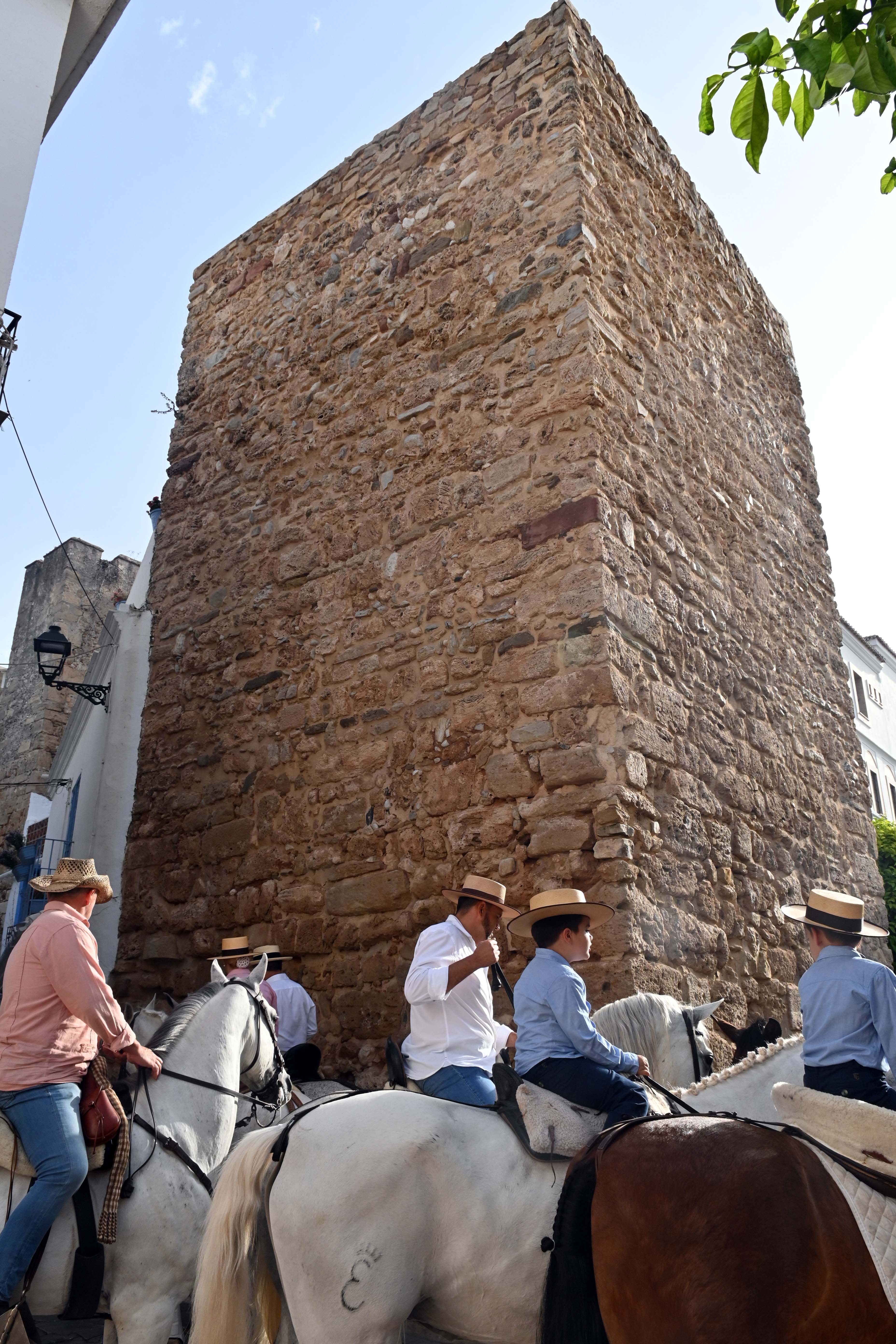 Marbella celebra su romería, preludio de la feria de San Bernabé