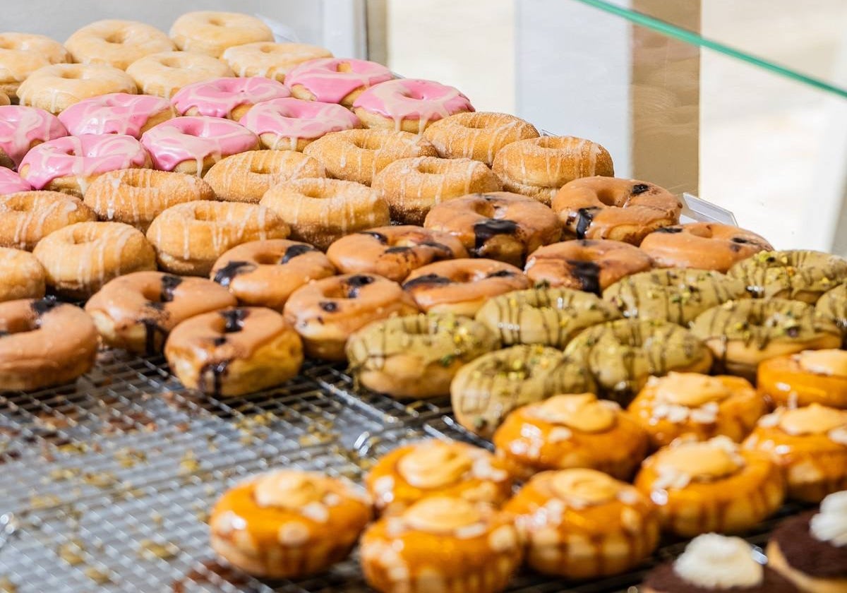 Donuts gratis este viernes en Málaga: la iniciativa de Bun and Coffe en su nueva apertura