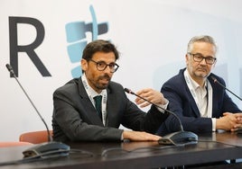 El doctor Fernández de Rota, del Hospital Clínico, y el doctor Álvarez Galovich, presidente de GEER.