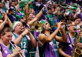 La afición, en el segundo partido de la semifinal.