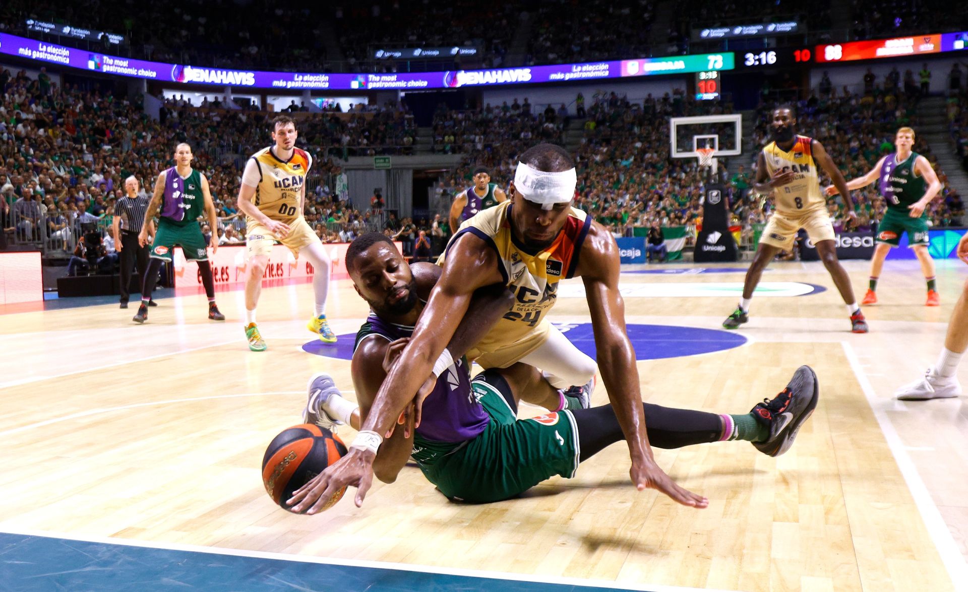 El segundo partido Unicaja- UCAM Murcia de semifinales, en imágenes
