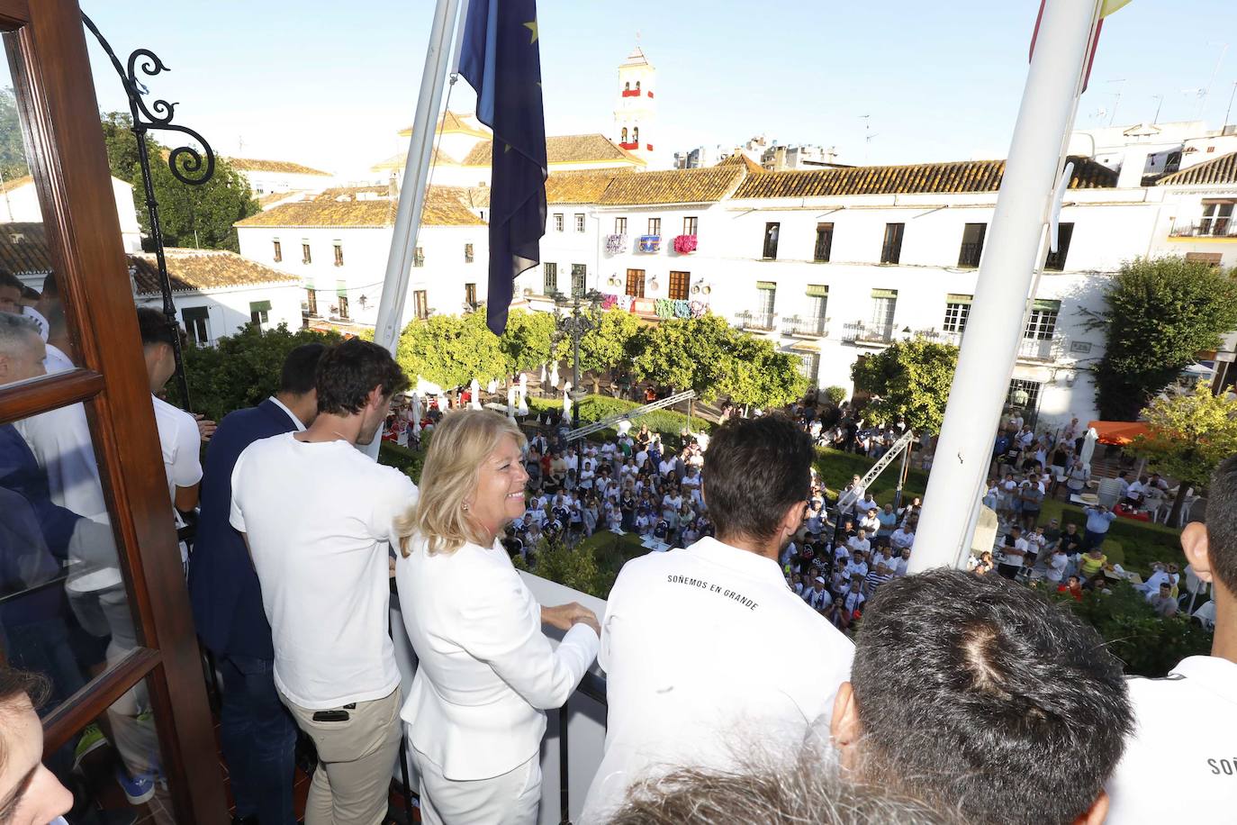 El Marbella celebra a lo grande el ascenso de categoría