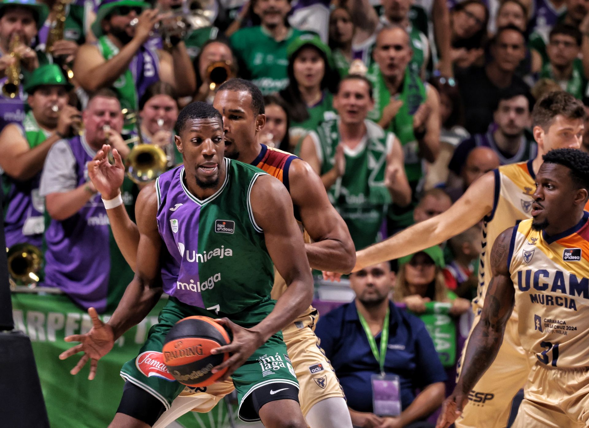 El Unicaja-UCAM Murcia, quinto partido de semifinales, en imágenes