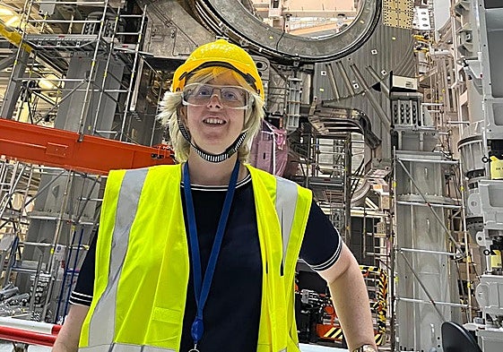 La física nuclear de Lagos, en una visita al centro de la organización ITER en Francia. SUR