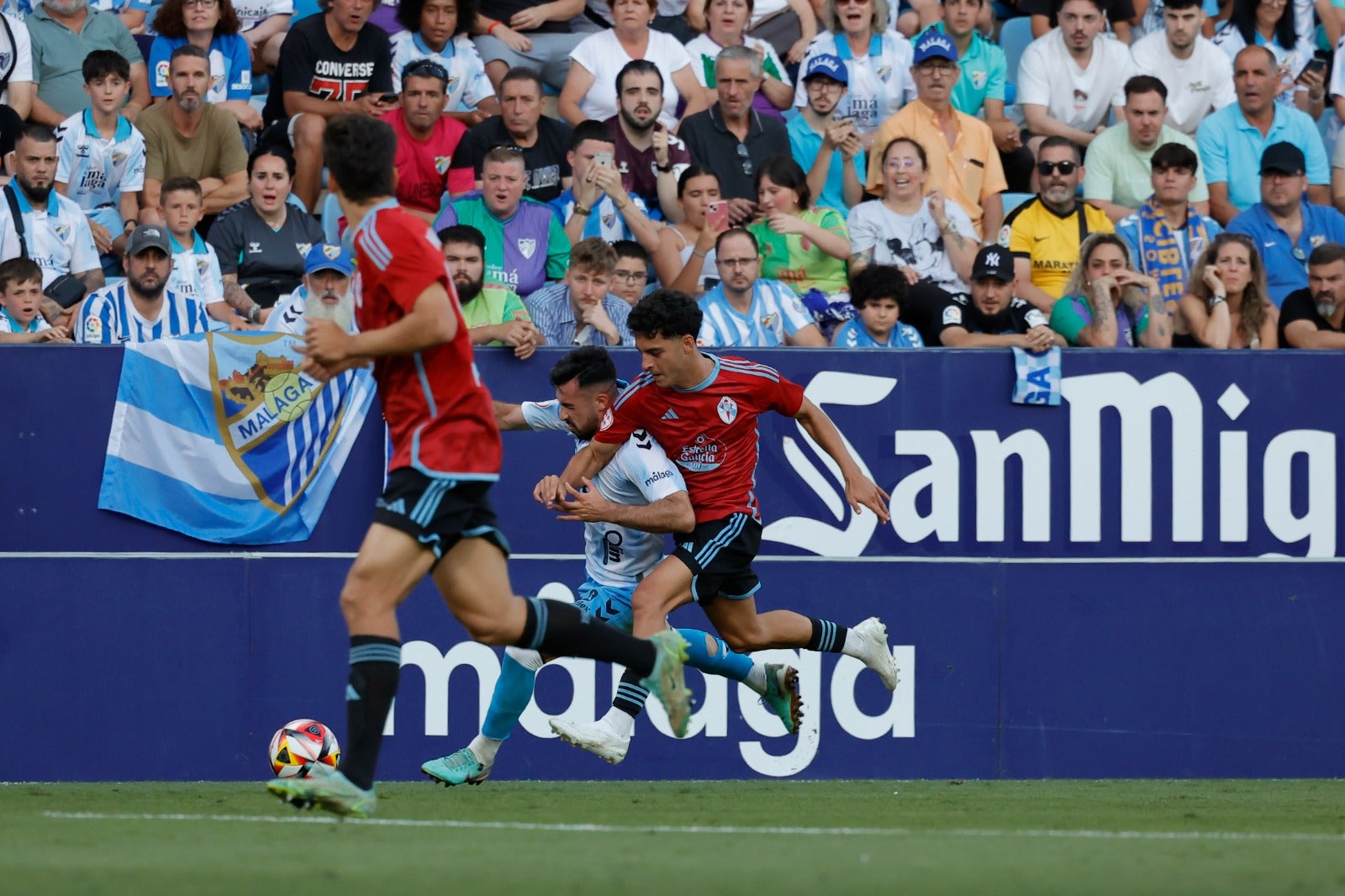 El Málaga-Celta B del &#039;playoff&#039; de ascenso, en imágenes