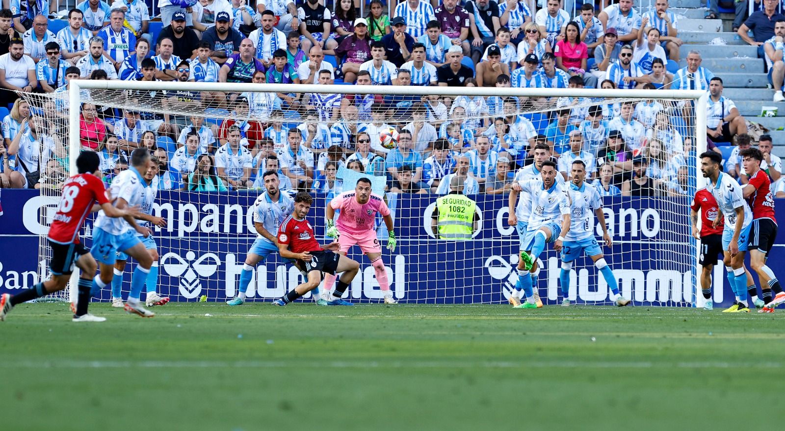 El Málaga-Celta B del &#039;playoff&#039; de ascenso, en imágenes