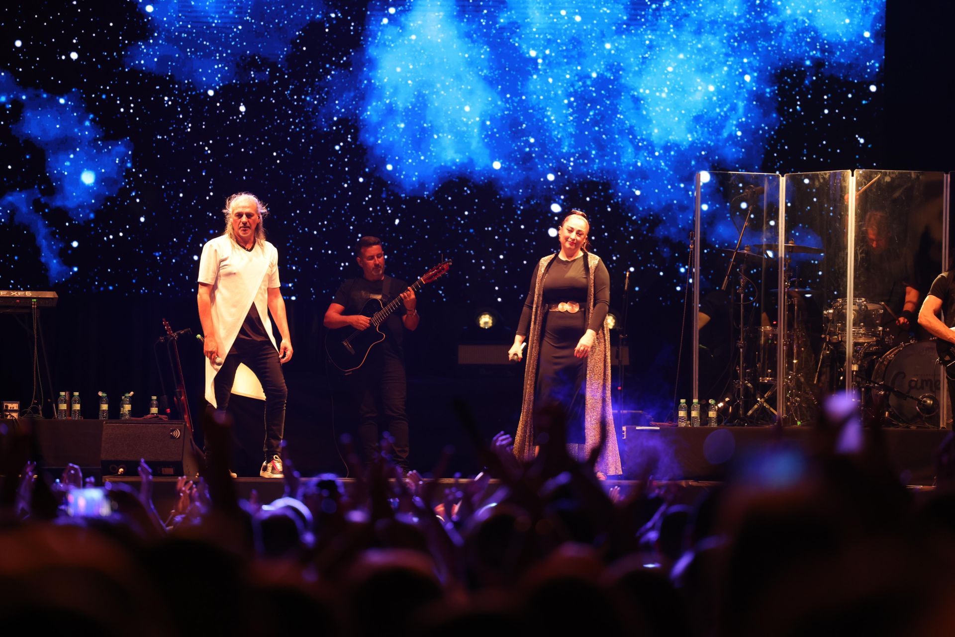 Camela celebra en Málaga treinta años de una carrera plagada de éxitos populares