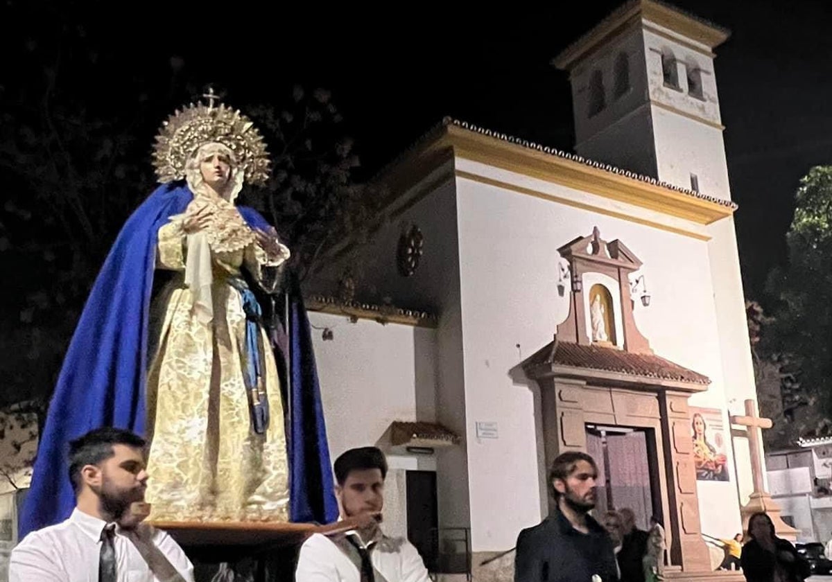 La Virgen de la prohermandad de Las Lanzas se encuentra retirada del culto.