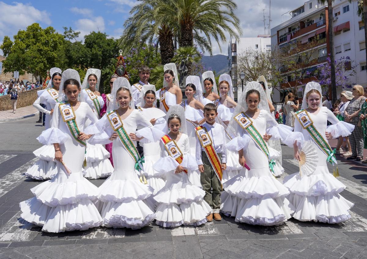 Imagen secundaria 1 - Marbella sale a la calle en el Día Grande del patrón San Bernabé