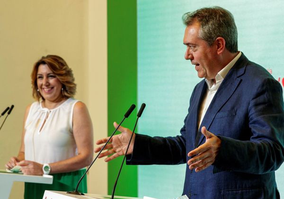 Susana Díaz en una comparecencia de prensa conjunta con Juan Espadas.