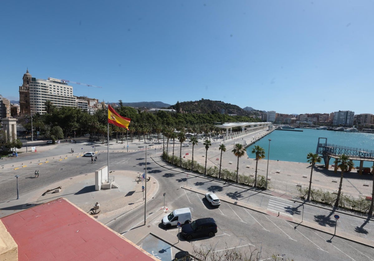 Emplazamiento previsto para la noria en la entrada al Palmeral del puerto de Málaga.