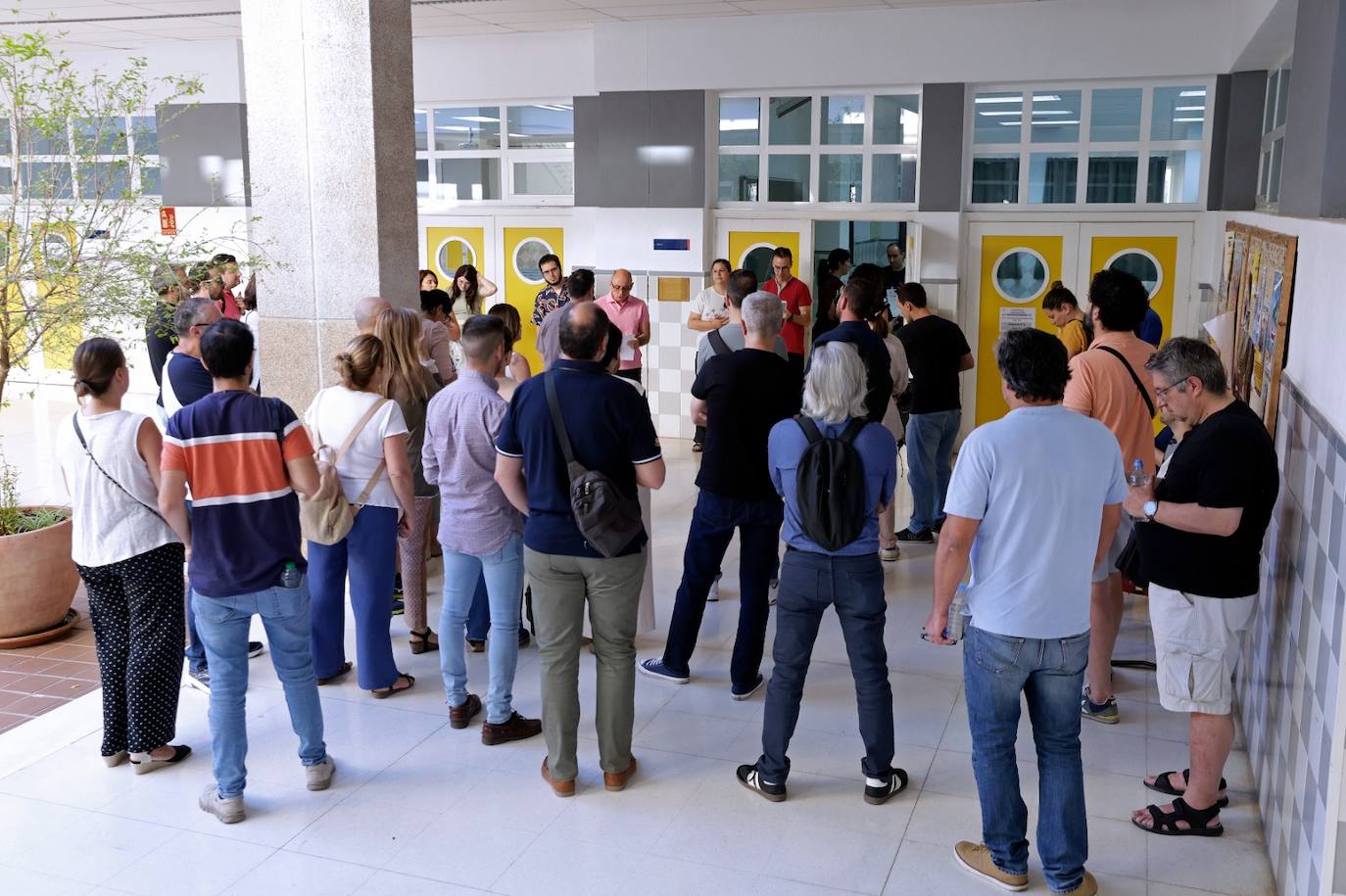 Comienzan las oposiciones en Málaga para Maestros o profesores de Secundaria y FP