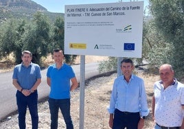 Prudencio Ginés, José María Molina, Fernando Fernández y Juna Luis Marín en el Camino de la Fuente del Mármol de Cuevas de San Marcos.