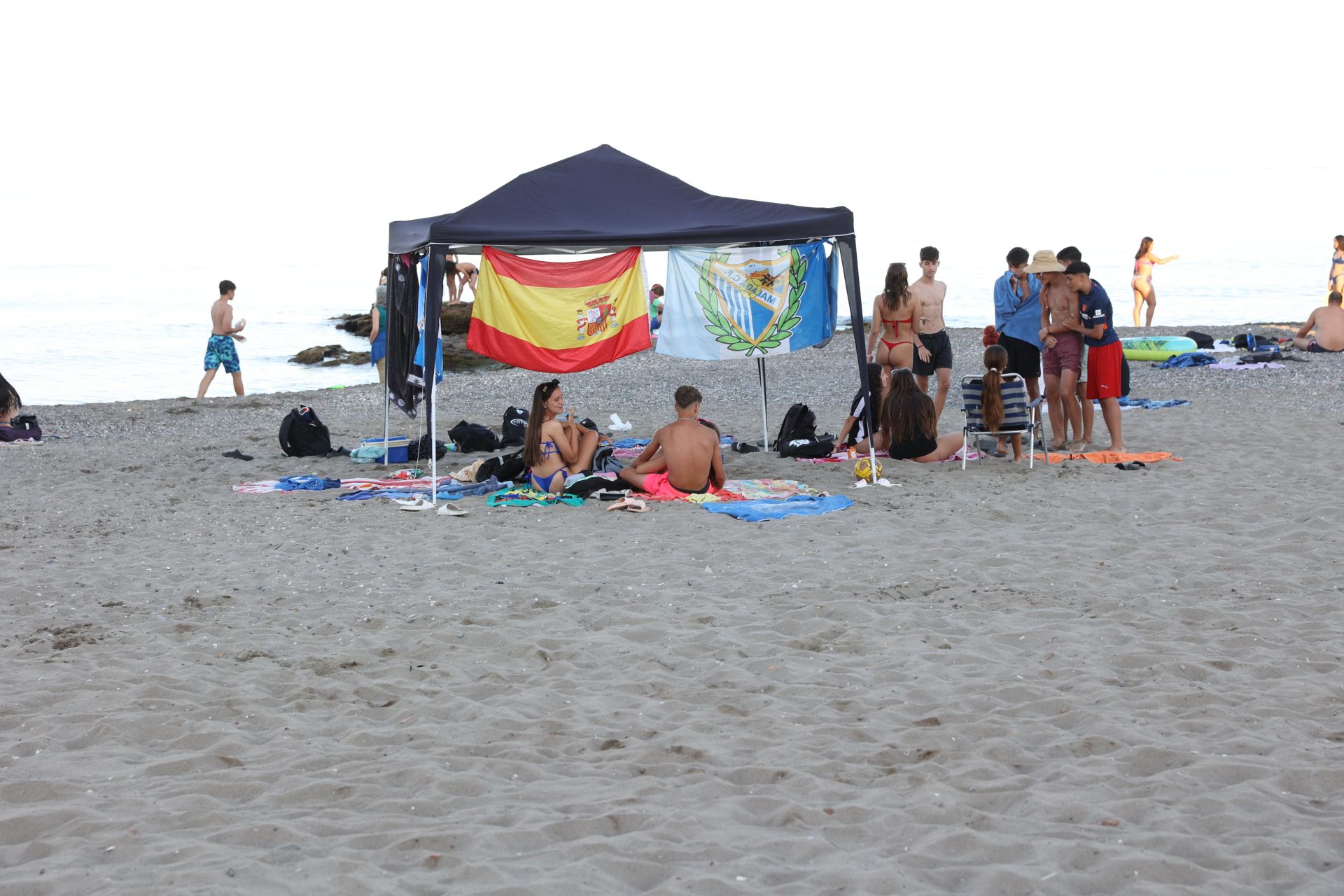 Celebración en las playas de Huelin, con el júa municipal del Ayuntamiento de Málaga