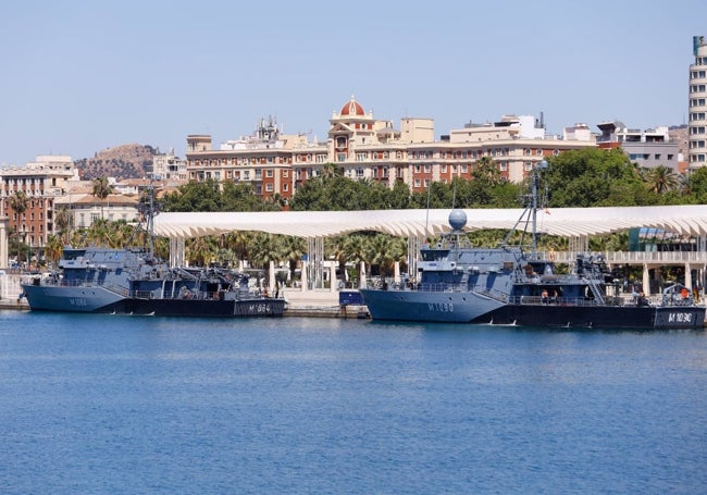 Los dos barcos, amarrados uno junto al otro en el Palmeral.