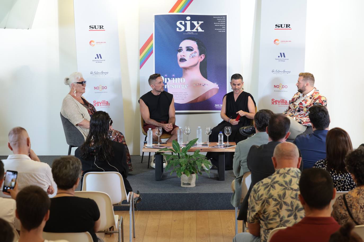 SUR presenta en Sevilla la expansión de la revista SIX