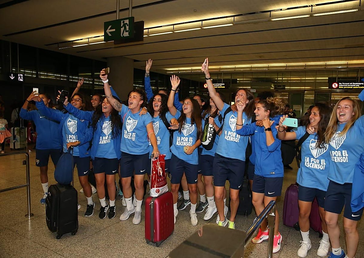 Imagen secundaria 1 - La capitana blanquiazul se va de casa