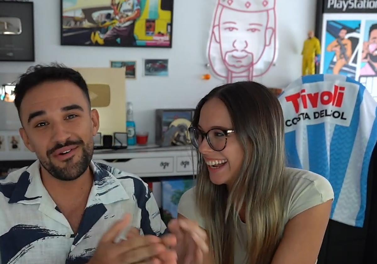 IlloJuan y Masi en el vídeo de su ruptura.