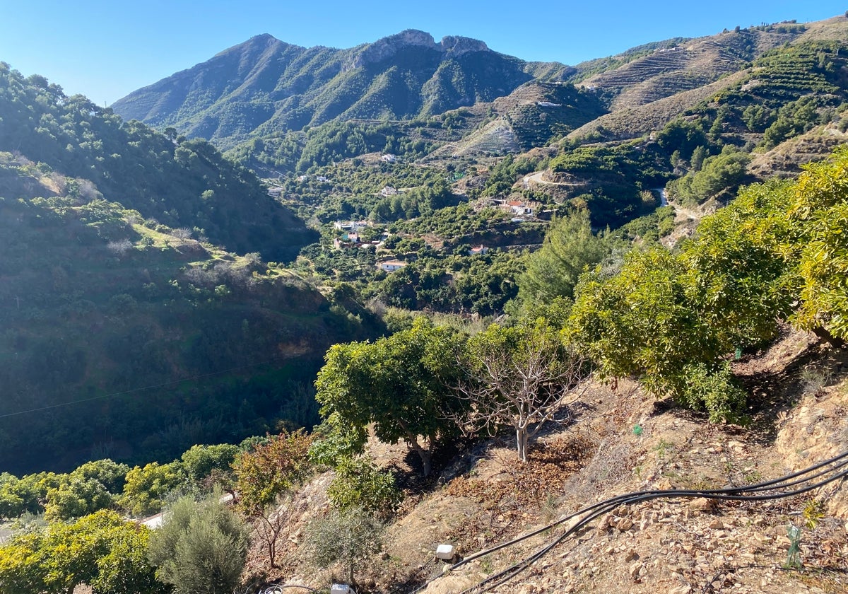 Vista panorámica del valle del río de la Miel, al este del término municipal de Nerja.