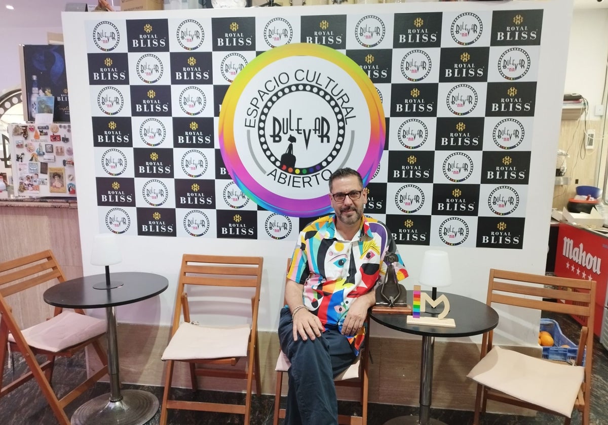 Bulevar by NA: de cafetería al uso a espacio cultural abierto para los artistas LGTBI en Torremolinos