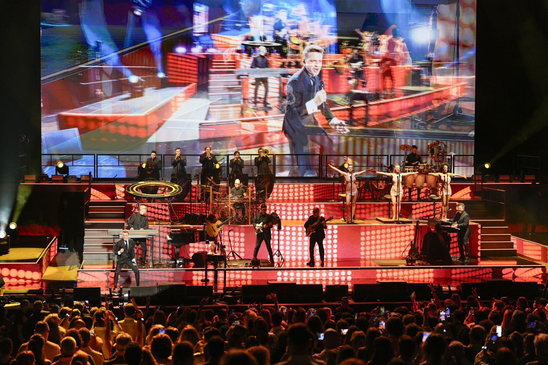 El concierto de Luis Miguel en Starlite, en imágenes