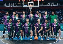 Plantilla del Unicaja con la que ganó el título de la Champions en Belgrado.