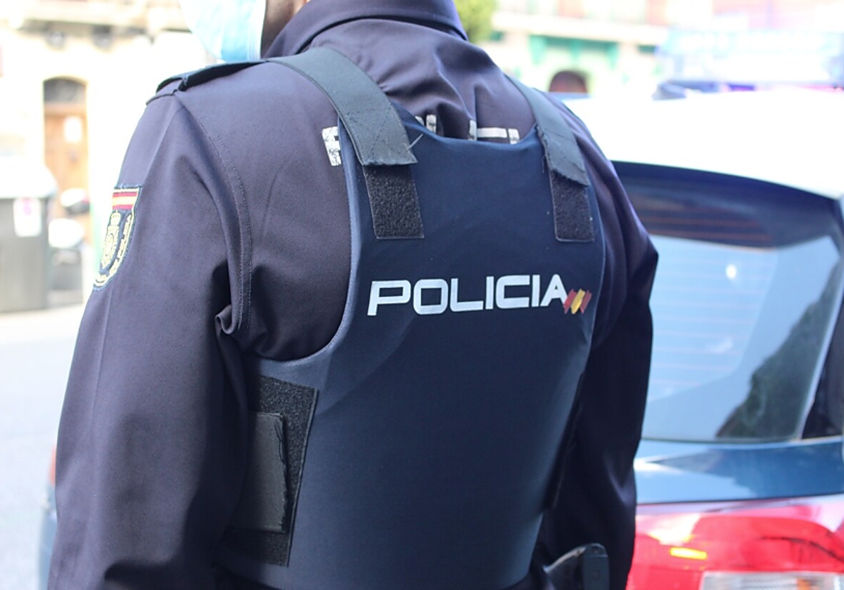 Ocho detenidos en Málaga por robar un tráiler tras asaltar al transportista «con extrema violencia»