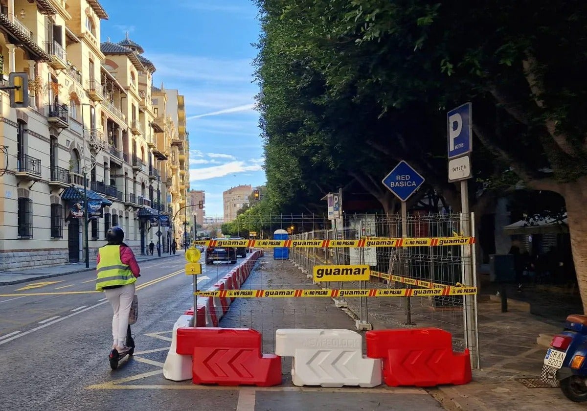 La obra de las aceras del paseo de Reding se encarece y se retrasa