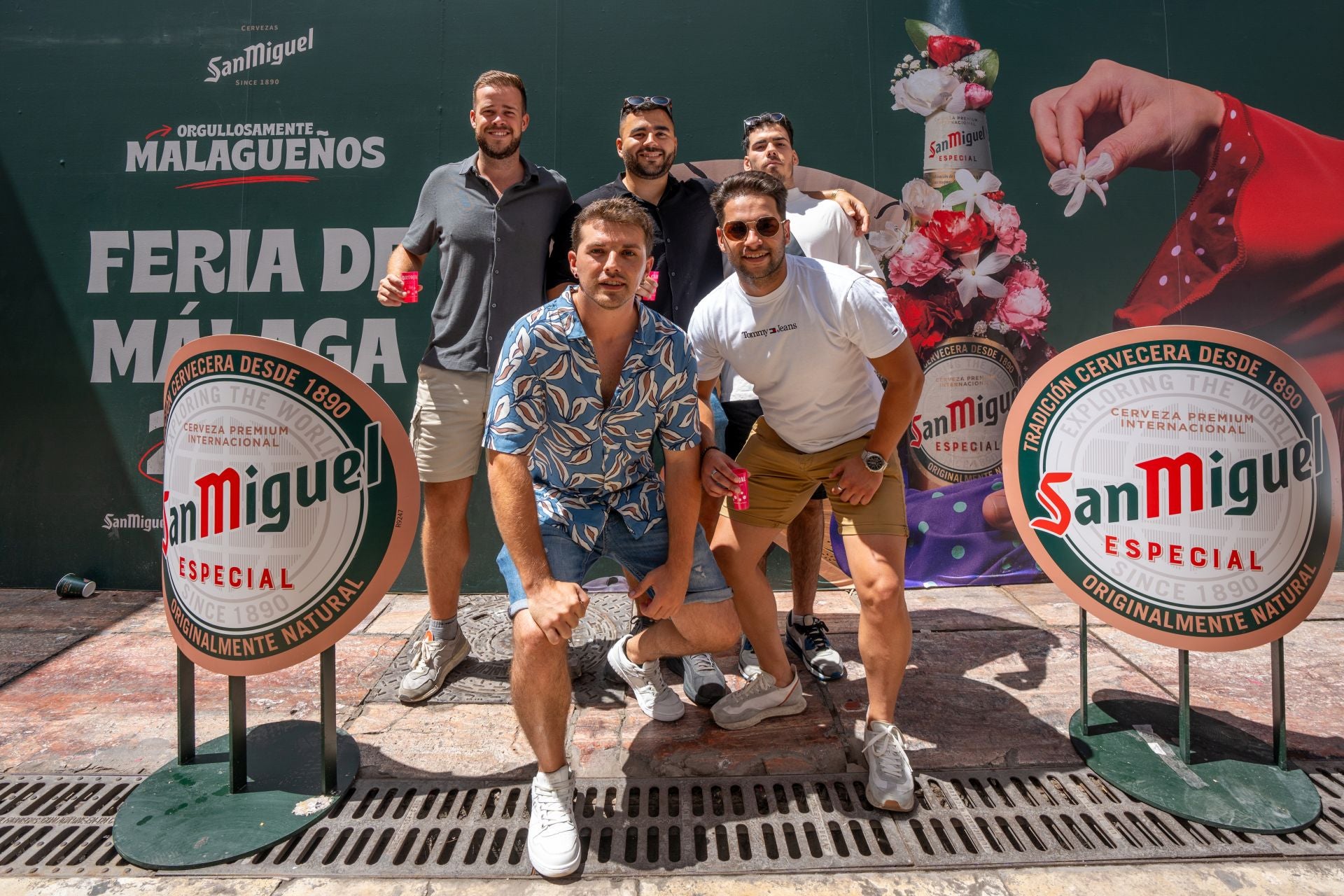 Mario Paradero, Carlos Montejo, Luis Macario, Javier Abella de Gregorio y Ángel Castillo.