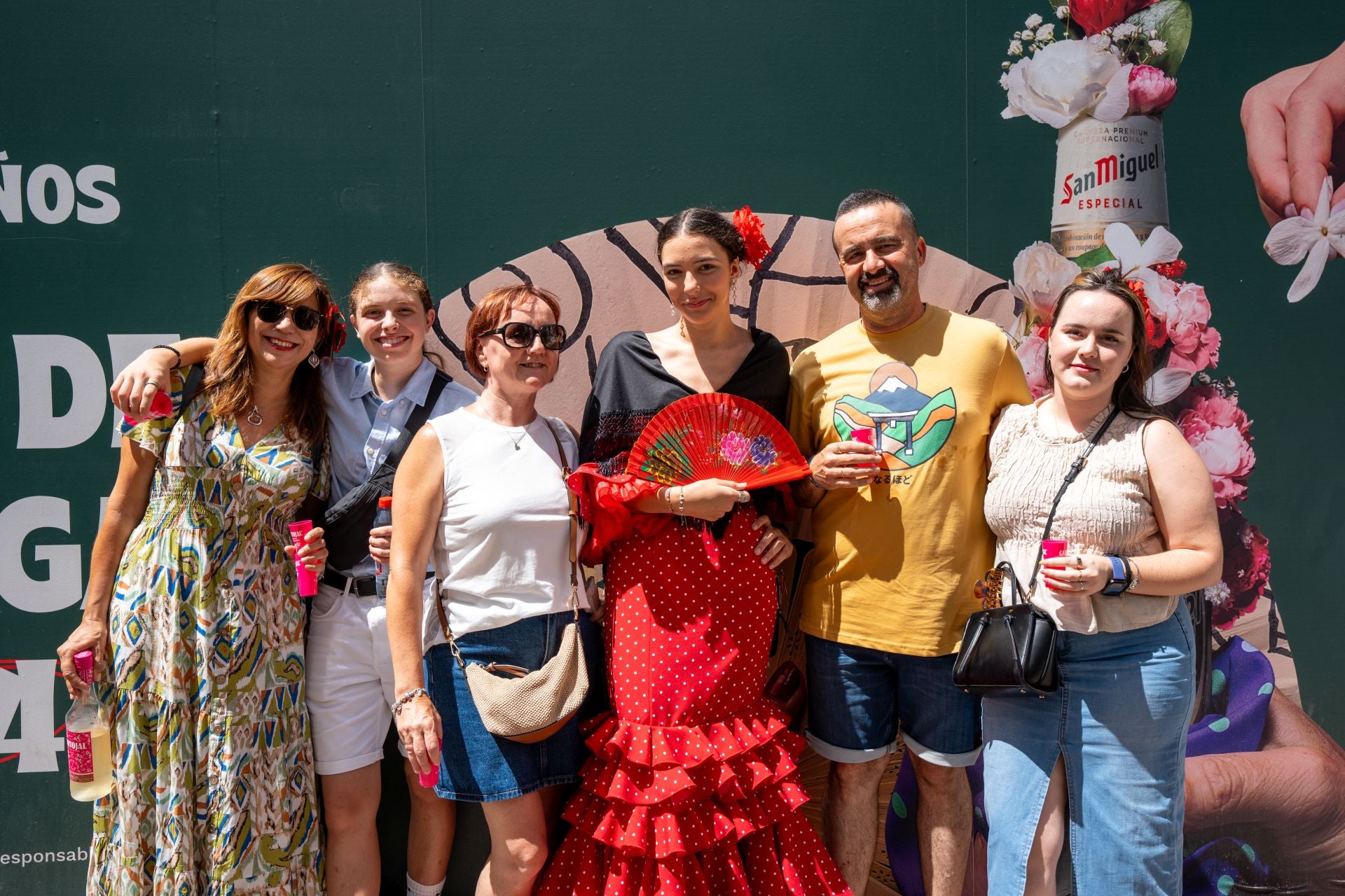 Juan José Cañete, Laura González, Carmen Rodríguez, Irene González, María Ángeles Ávalos y Beatriz Cañete.