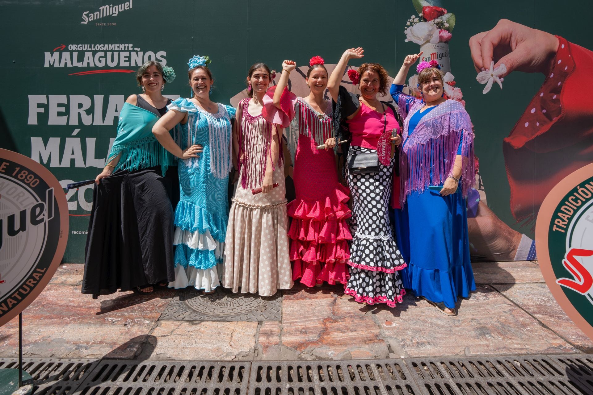 Ana Rosa del Águila, Yolanda Rubio, Alicia Padilla, Patricia Rubio, Carmen Rubio y Sara Torres.