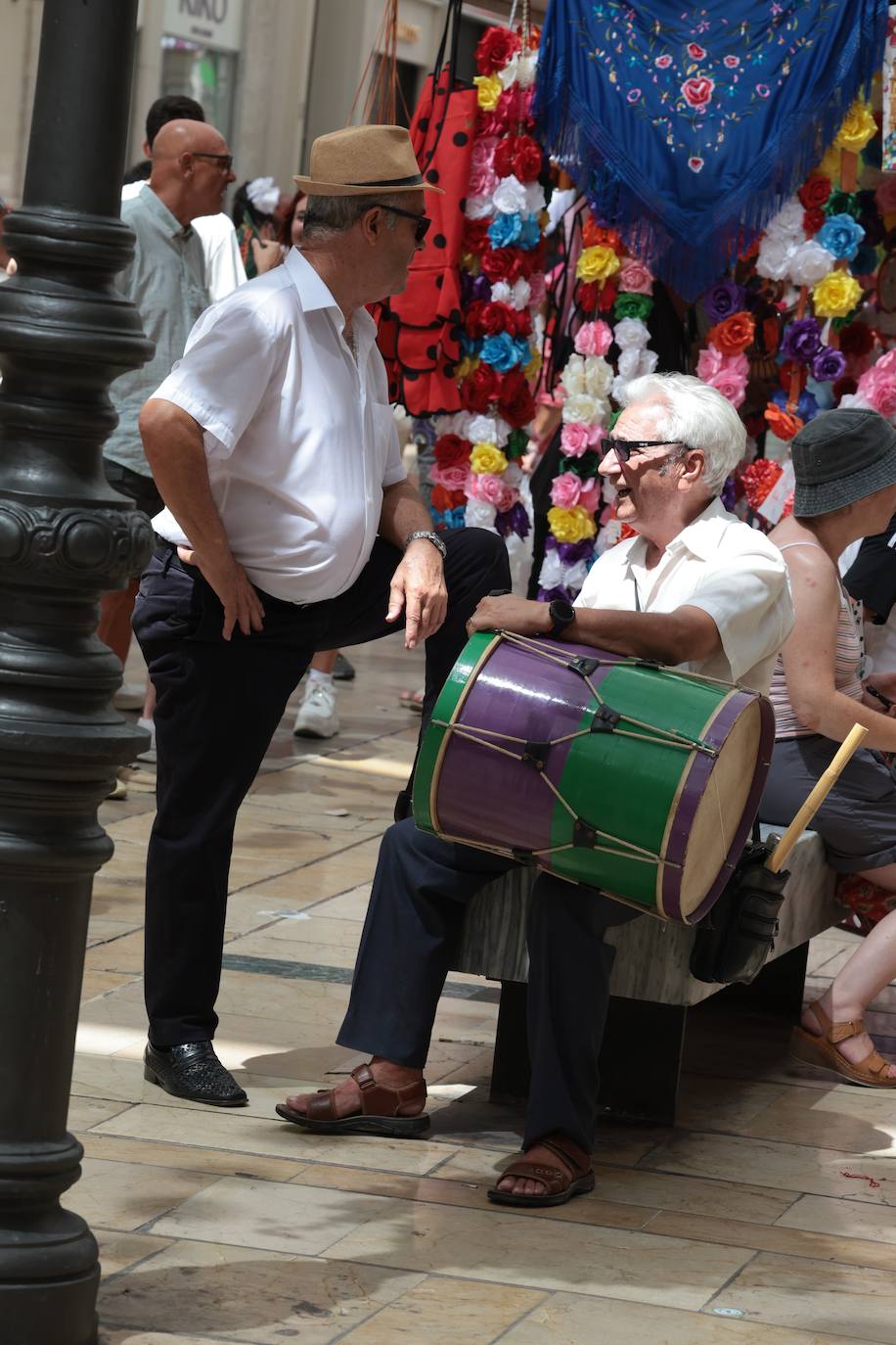 Ambiente en la feria del Centro