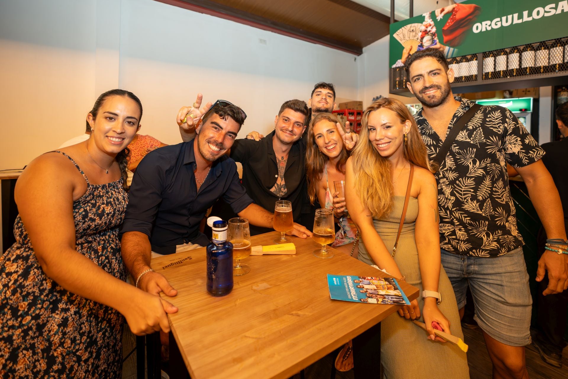 Adrián Salinas, Cristina Moya, Jesús Paz, Manuel, Cloe, Luis Lampre y Elena Mérida. 