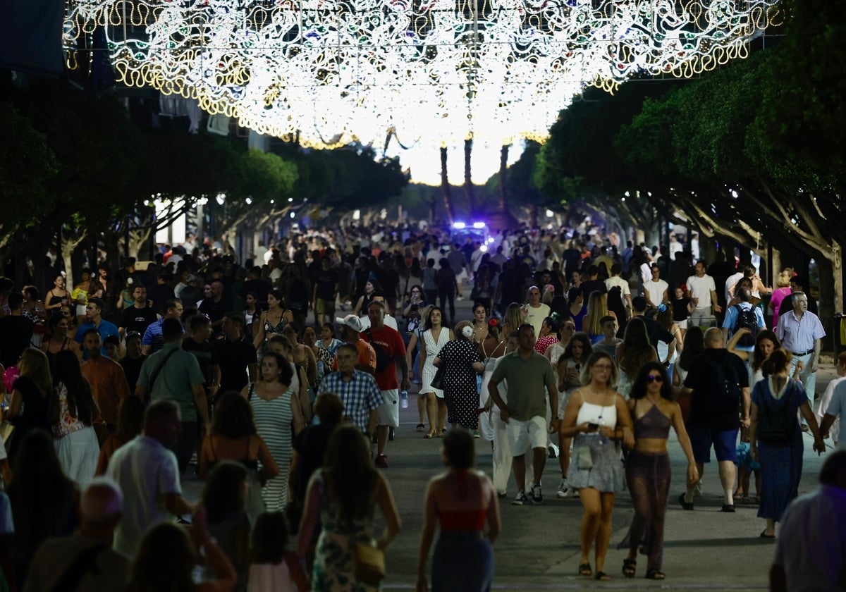 Arrestan a un hombre por una agresión lesbófoba en el Real de la Feria de Málaga