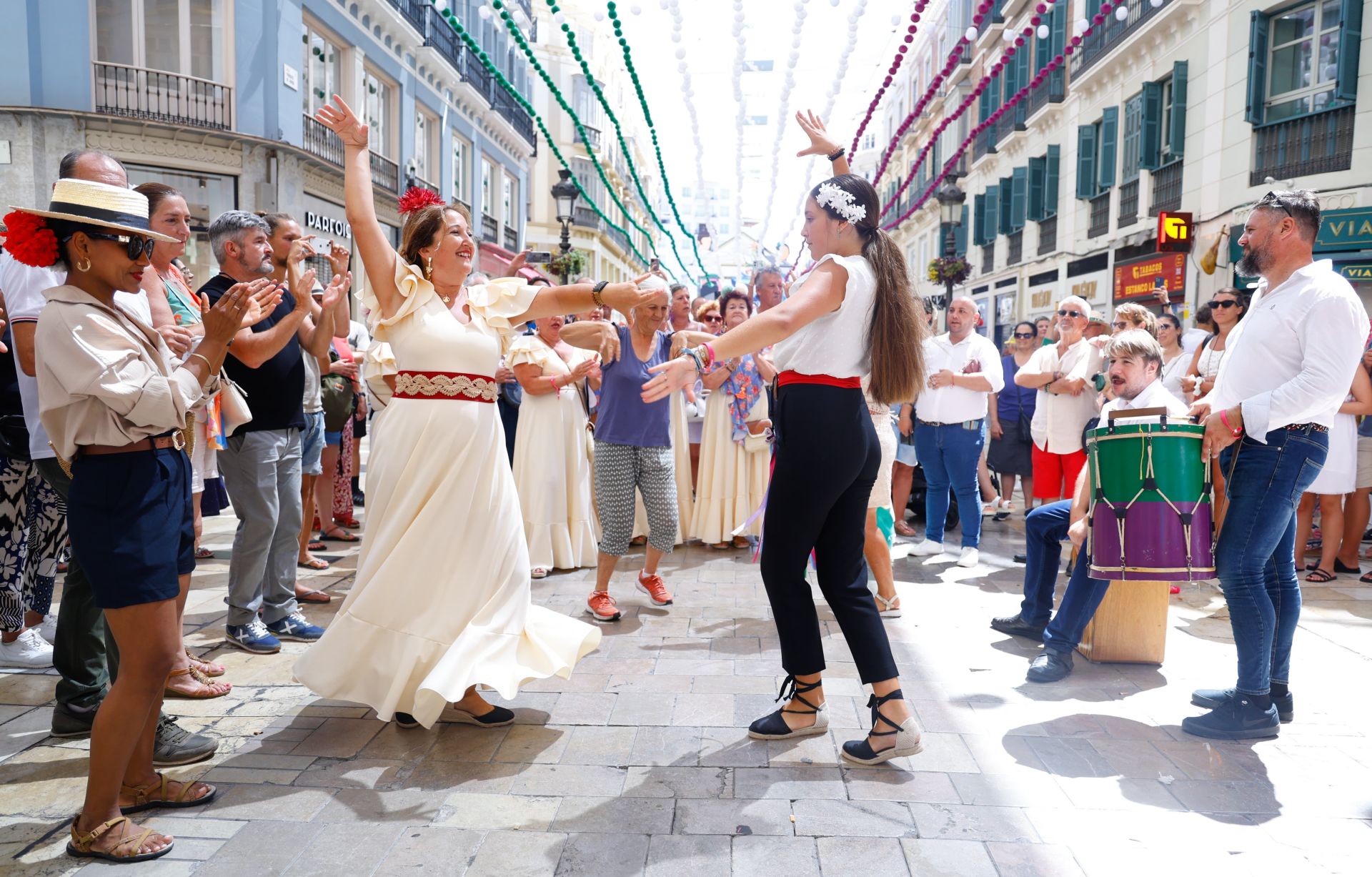 Las mejores fotos del viernes 23 en la Feria de Málaga