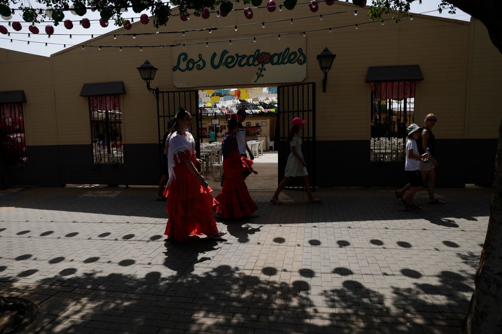 Ambiente en el Real en el último día de feria