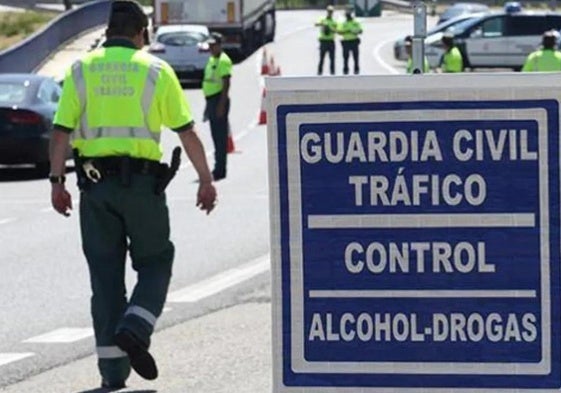 La DGT intercepta en Andalucía a más de 700 conductores tras haber consumido drogas y alcohol