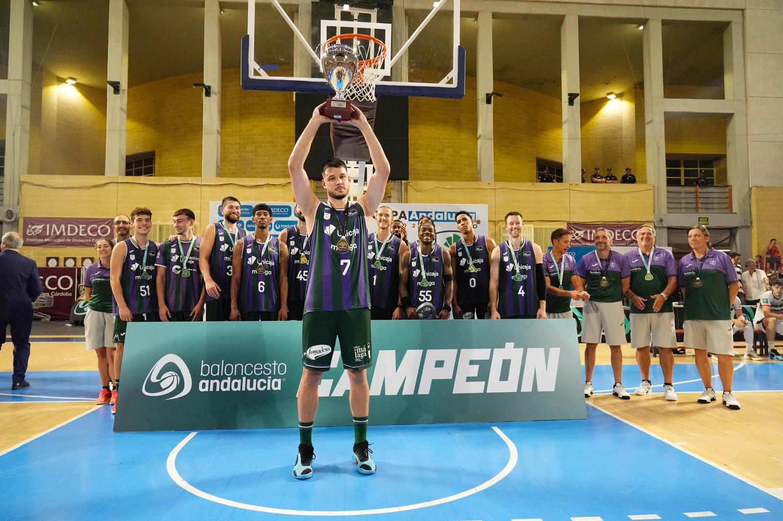 El Covirán Granada-Unicaja de la Copa Andalucía, en imágenes