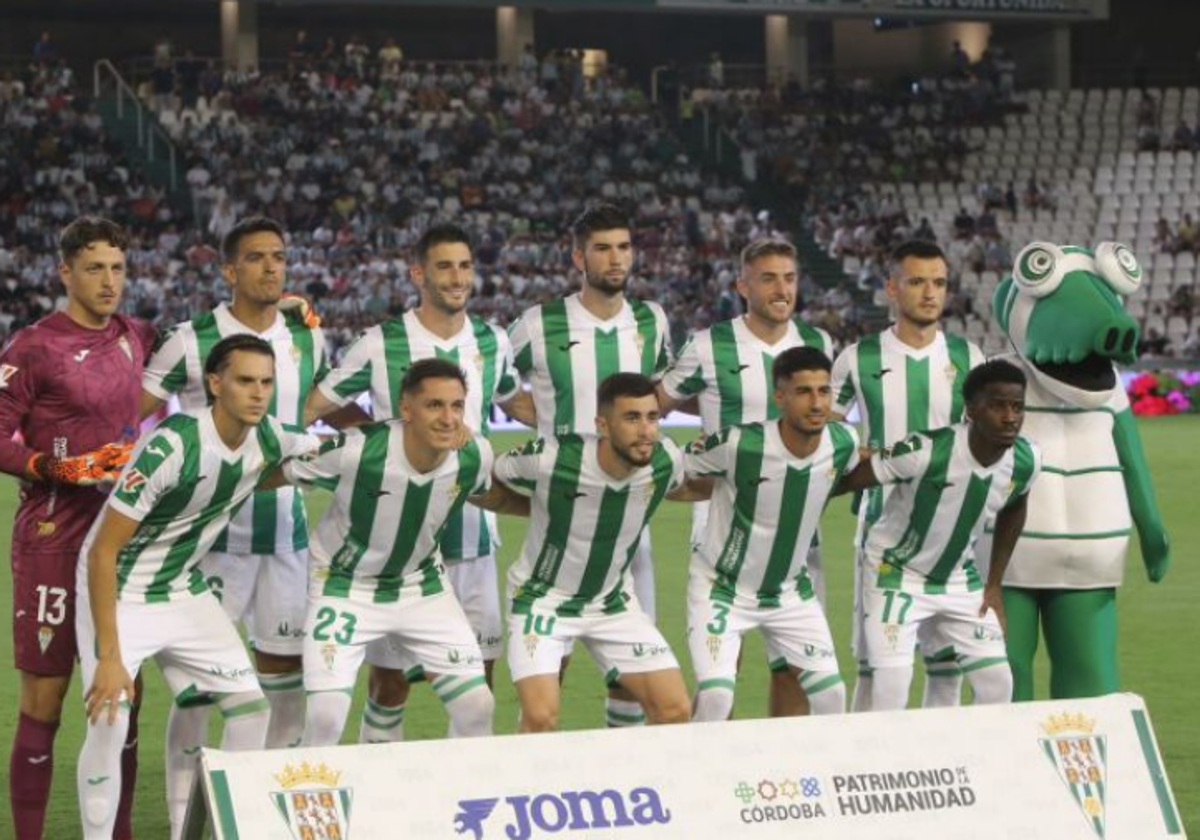 Un once titular del Córdoba de esta misma temporada.