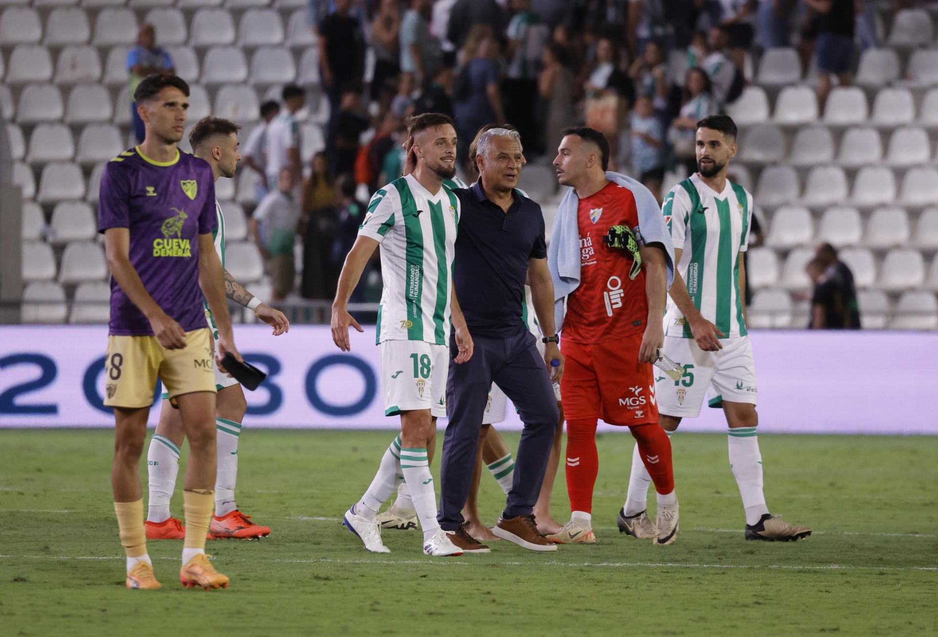 El Unicaja - Baskonia del Torneo Costa del Sol, en imágenes